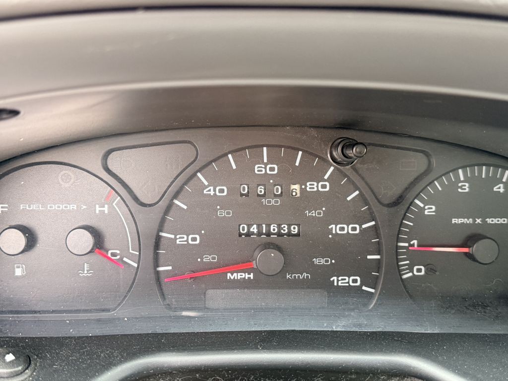 2003 Ford Taurus Image 15