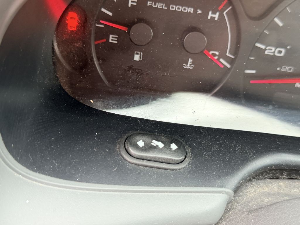2003 Ford Taurus Image 16