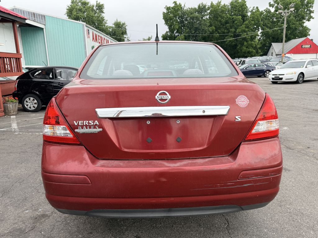 2007 Nissan Versa Image 4