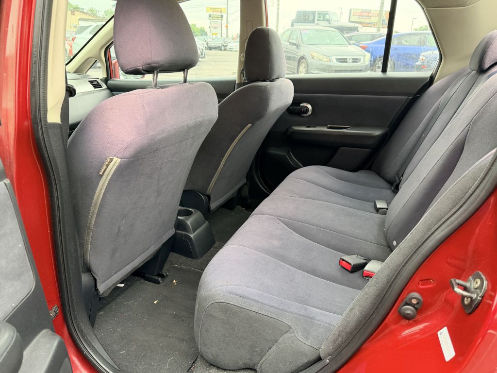 2007 Nissan Versa Image 5
