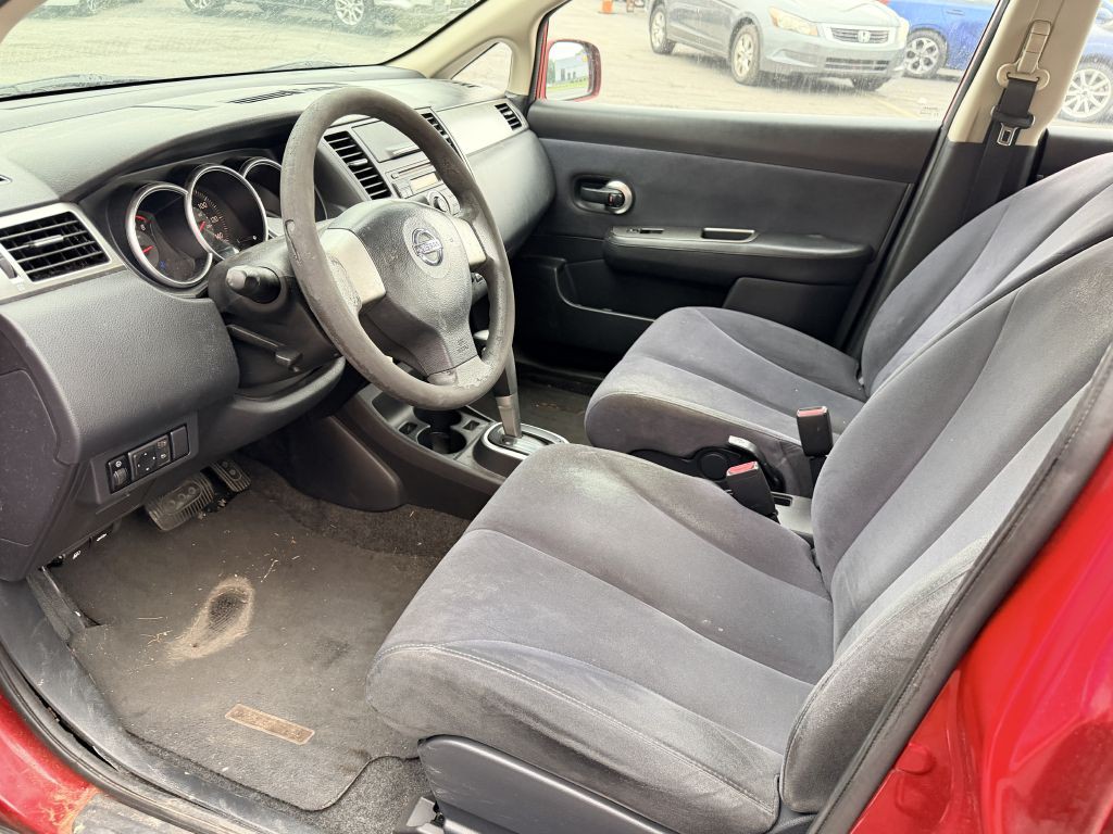 2007 Nissan Versa Image 8