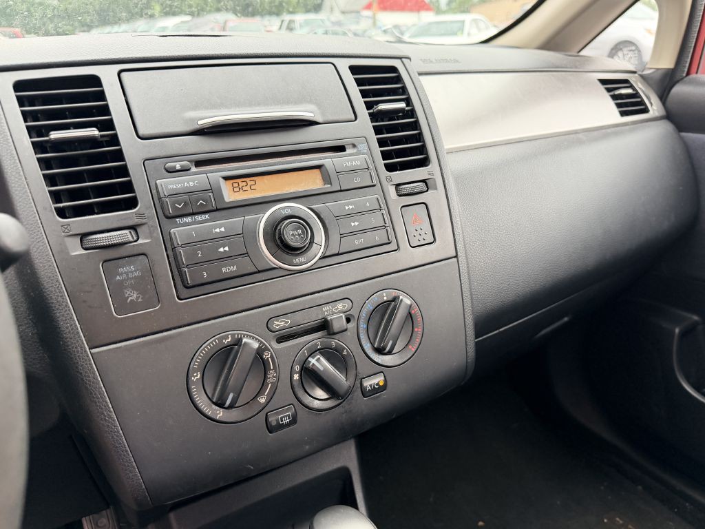 2007 Nissan Versa Image 10