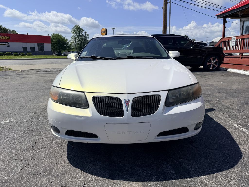 2005 Pontiac Bonneville Image 2