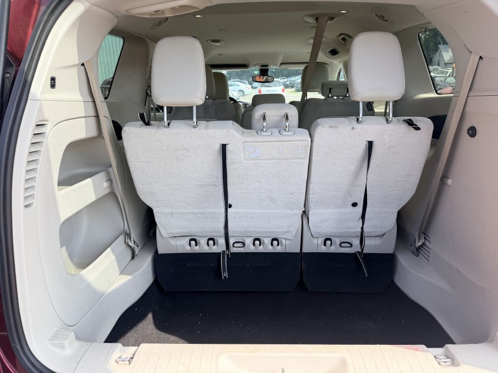 2017 Chrysler Pacifica Image 5