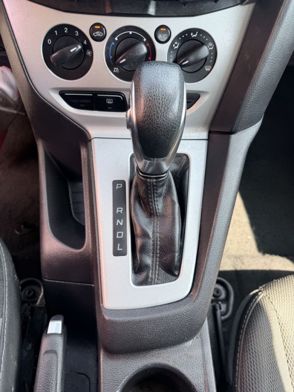 2014 Ford Focus Image 19