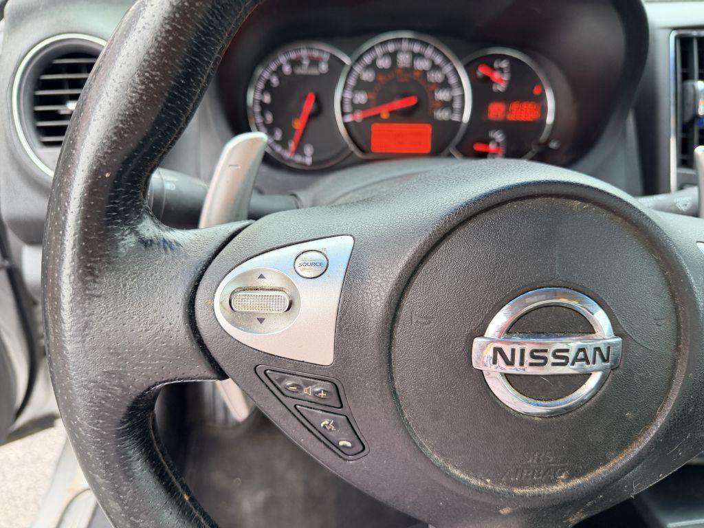 2010 Nissan Maxima Image 14