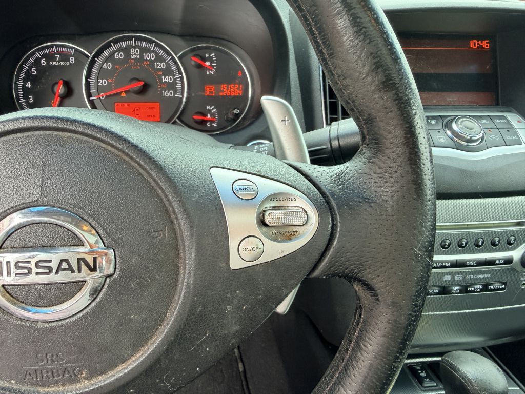 2010 Nissan Maxima Image 15