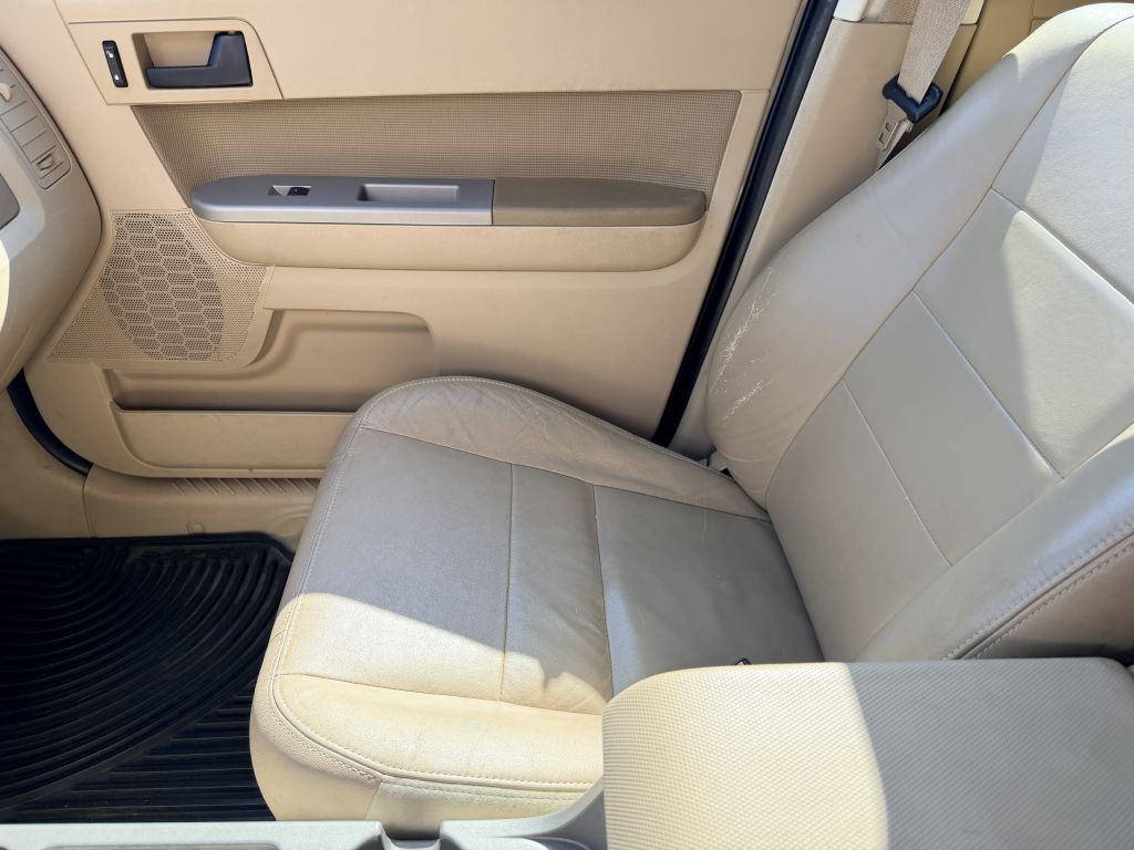 2011 Ford Escape Image 14