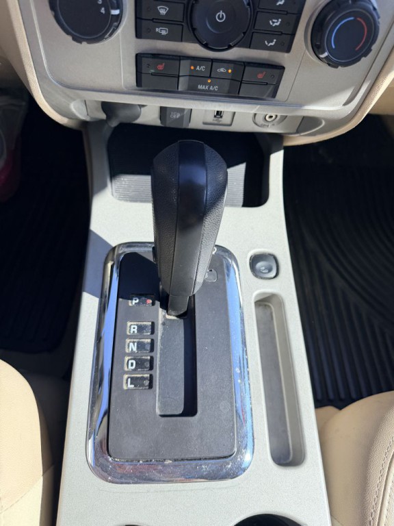 2011 Ford Escape Image 22