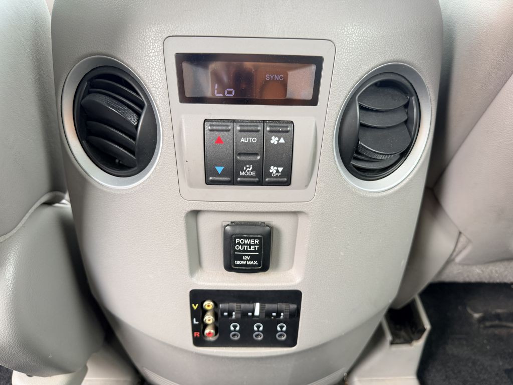 2010 Honda Pilot Image 8