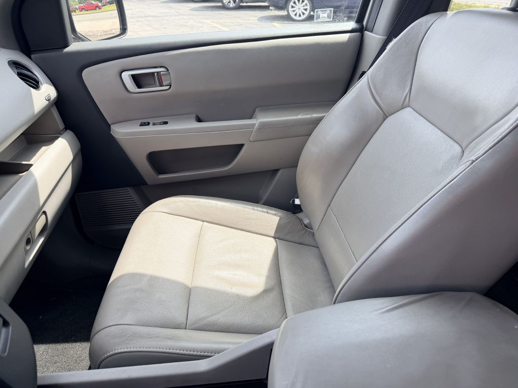 2010 Honda Pilot Image 16