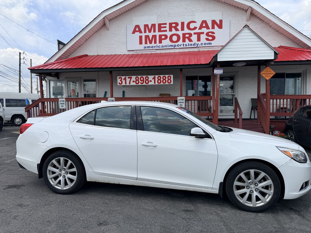 2013 Chevrolet Malibu Image 1