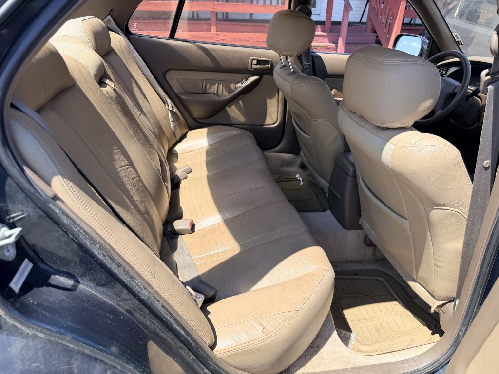 1994 Toyota Camry Image 5