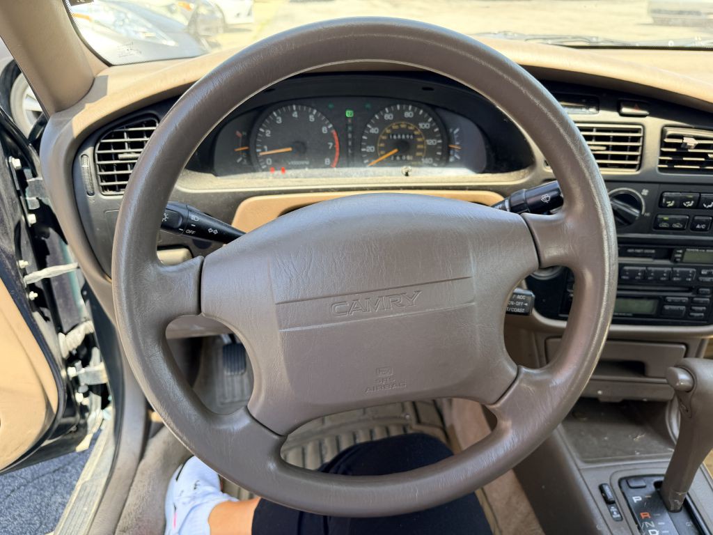 1994 Toyota Camry Image 9