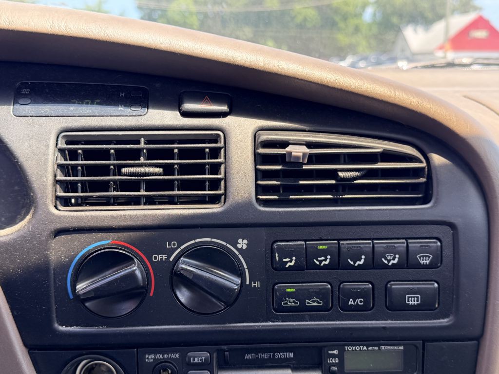 1994 Toyota Camry Image 15
