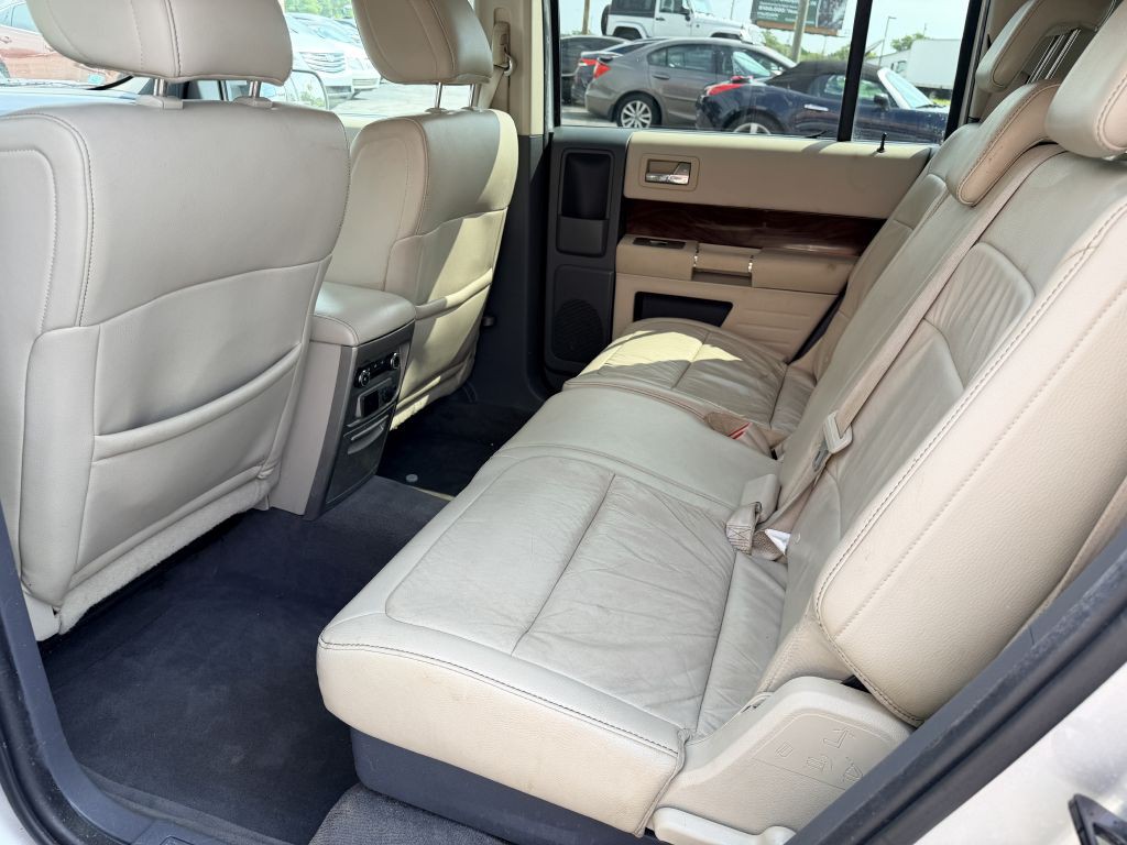 2009 Ford Flex Image 7