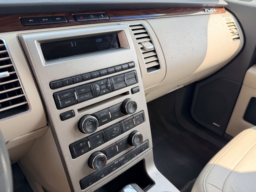 2009 Ford Flex Image 13