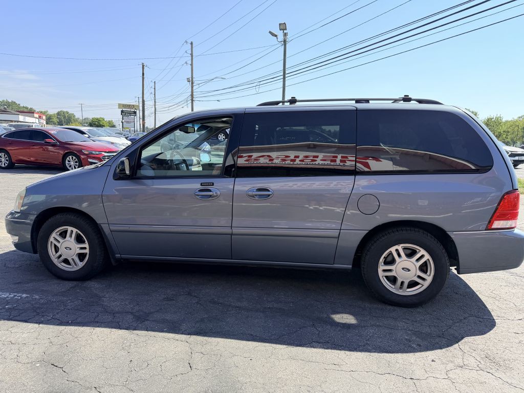 2004 Ford Freestar Image 3