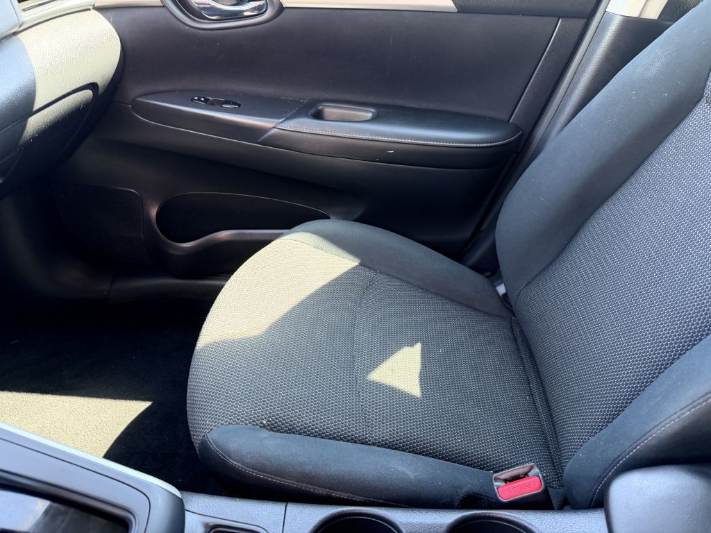 2019 Nissan Sentra Image 11