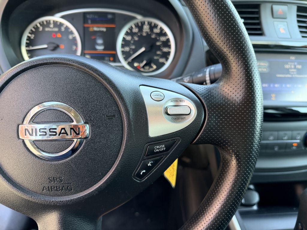 2019 Nissan Sentra Image 14