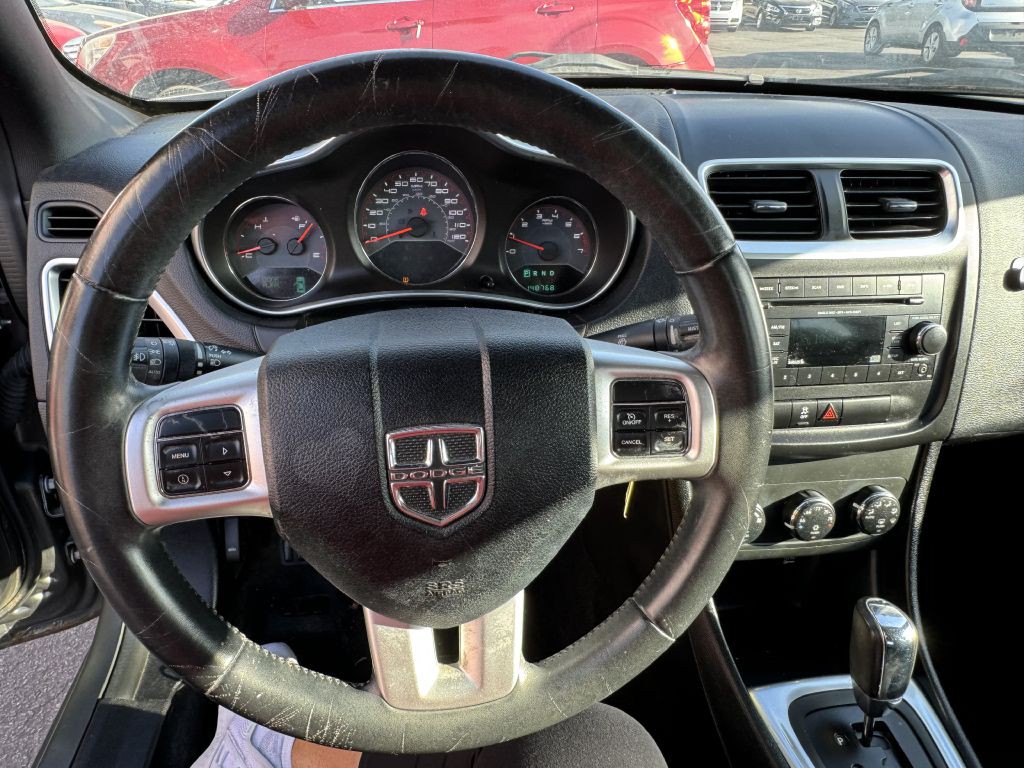 2013 Dodge Avenger Image 9
