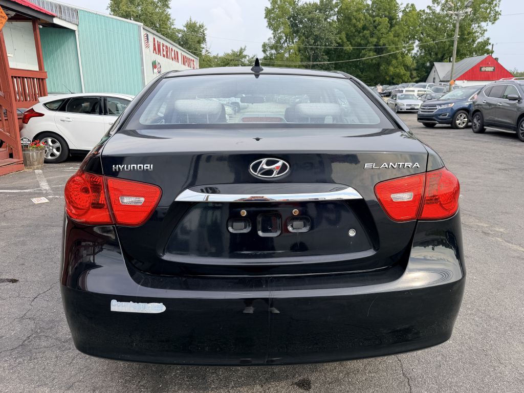 2010 Hyundai Elantra Image 4