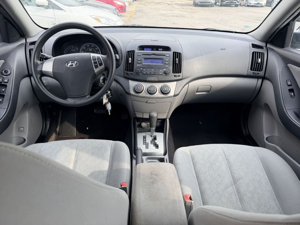 2010 Hyundai Elantra Image 6
