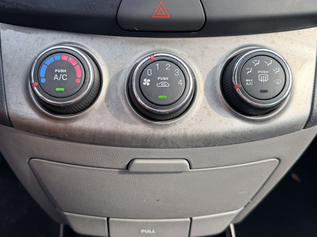 2010 Hyundai Elantra Image 15