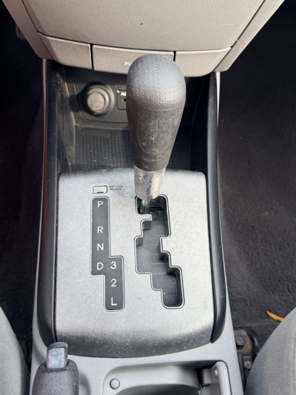 2010 Hyundai Elantra Image 17