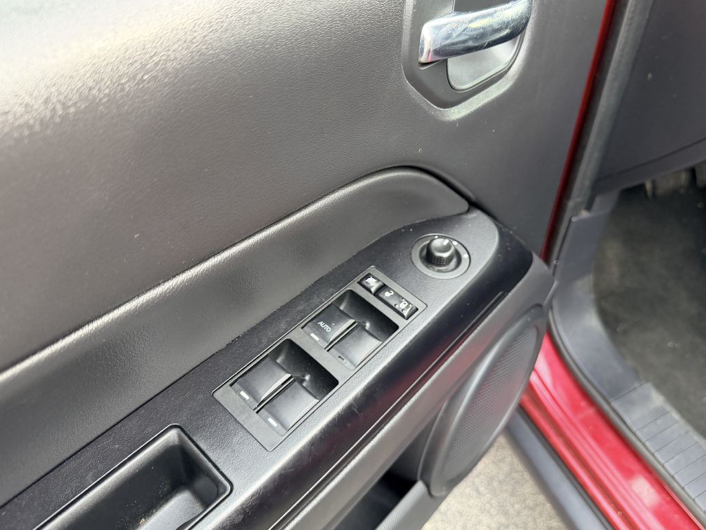 2016 Jeep Patriot Image 8