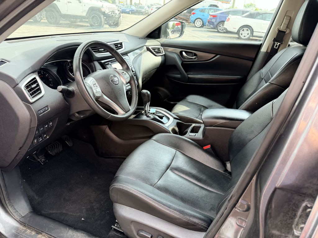 2016 Nissan Rogue Image 9