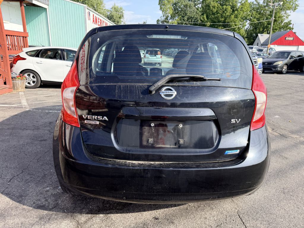 2015 Nissan Versa Image 4