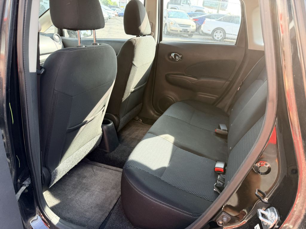 2015 Nissan Versa Image 6