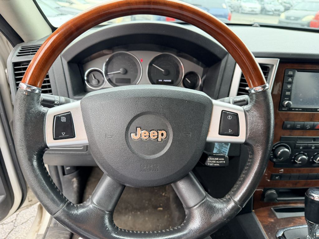 2008 Jeep Grand Cherokee Image 11