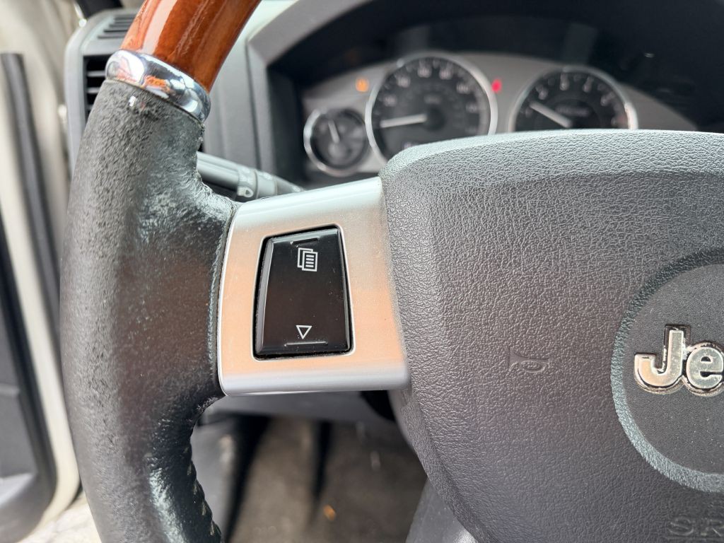 2008 Jeep Grand Cherokee Image 15