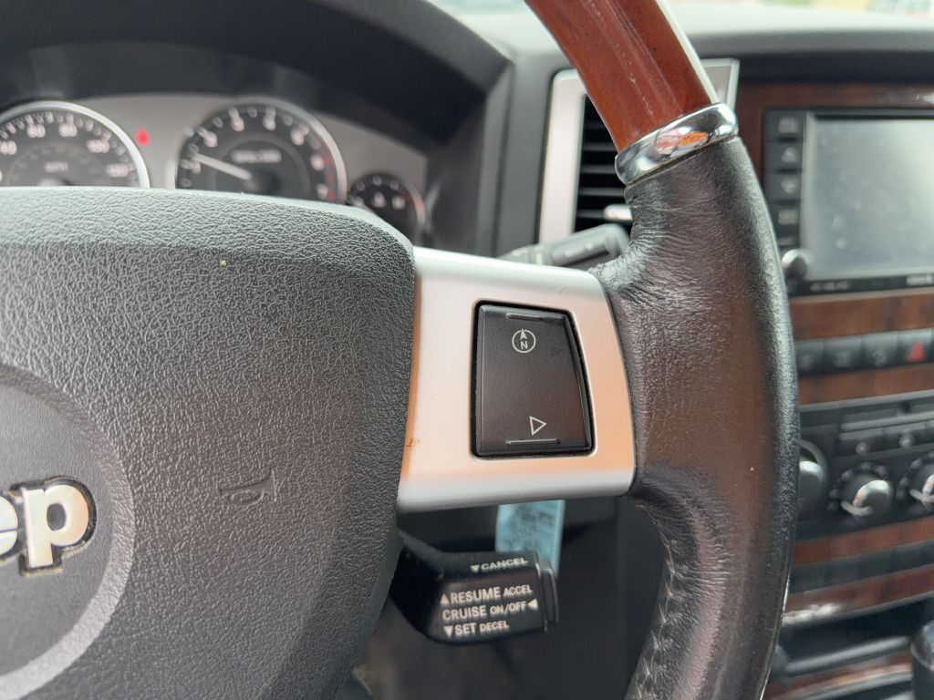 2008 Jeep Grand Cherokee Image 16