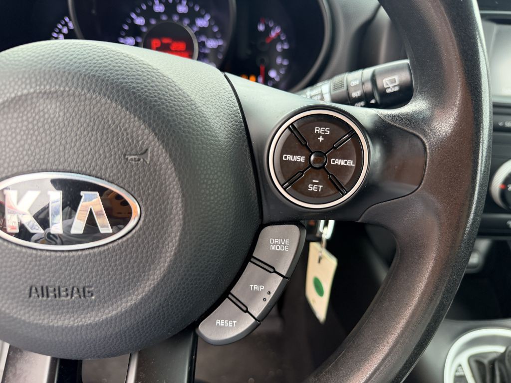 2017 Kia Soul Image 14