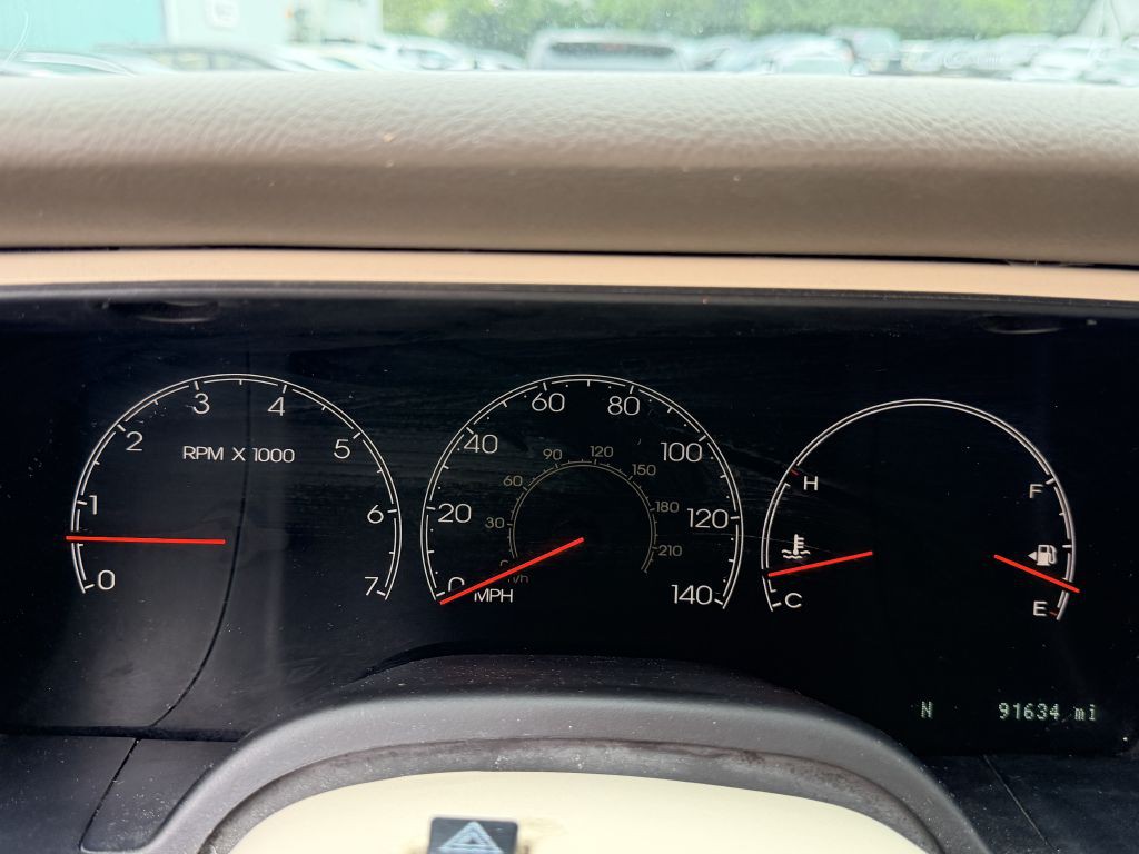 2004 Lincoln Navigator Image 19