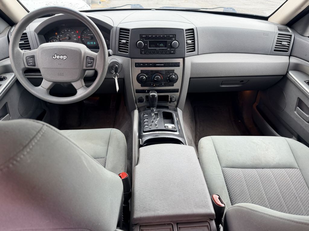 2006 Jeep Grand Cherokee Image 6