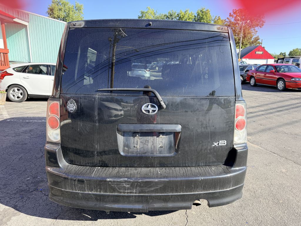 2006 Scion xB Image 4