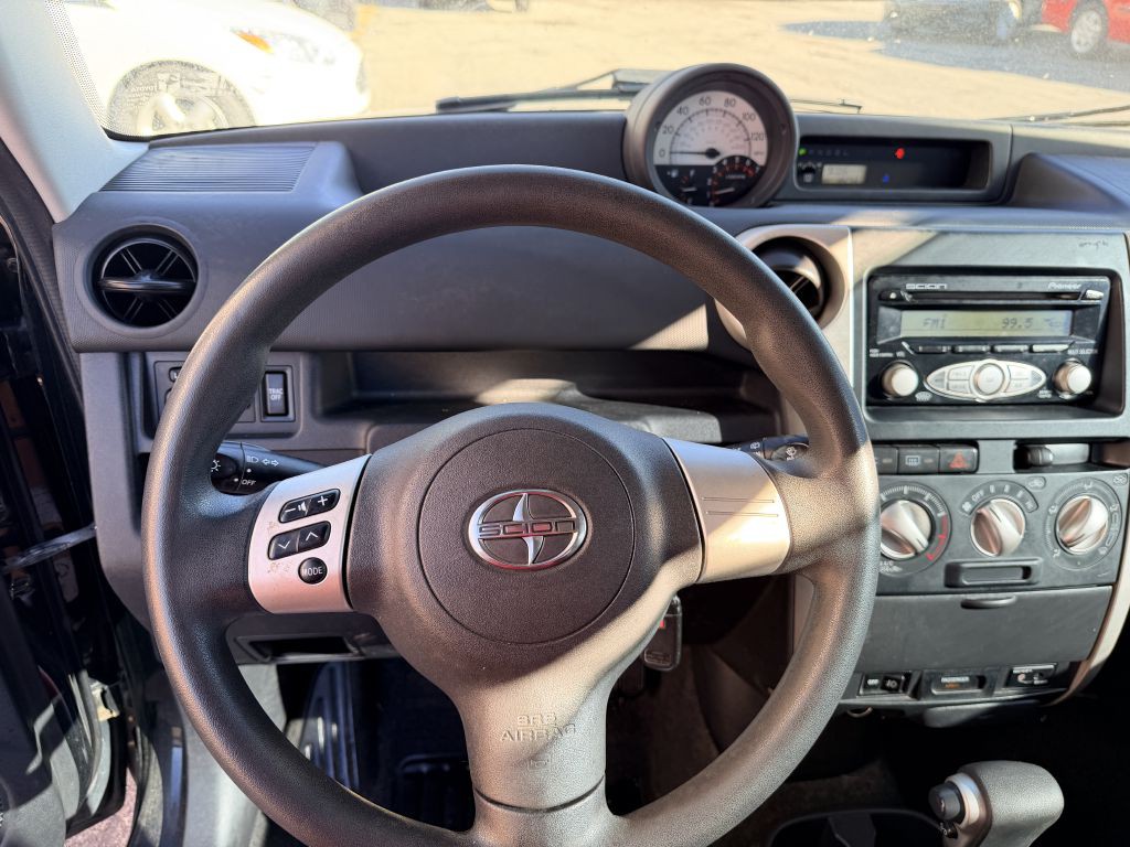 2006 Scion xB Image 10