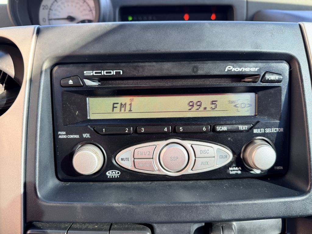 2006 Scion xB Image 17