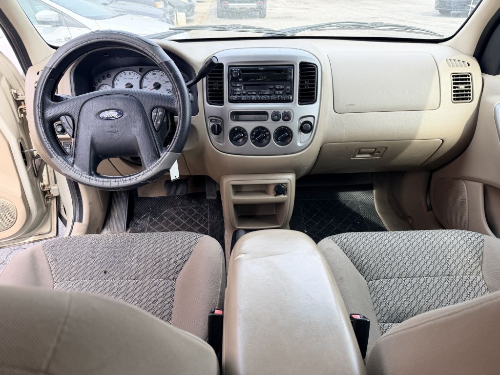 2003 Ford Escape Image 7