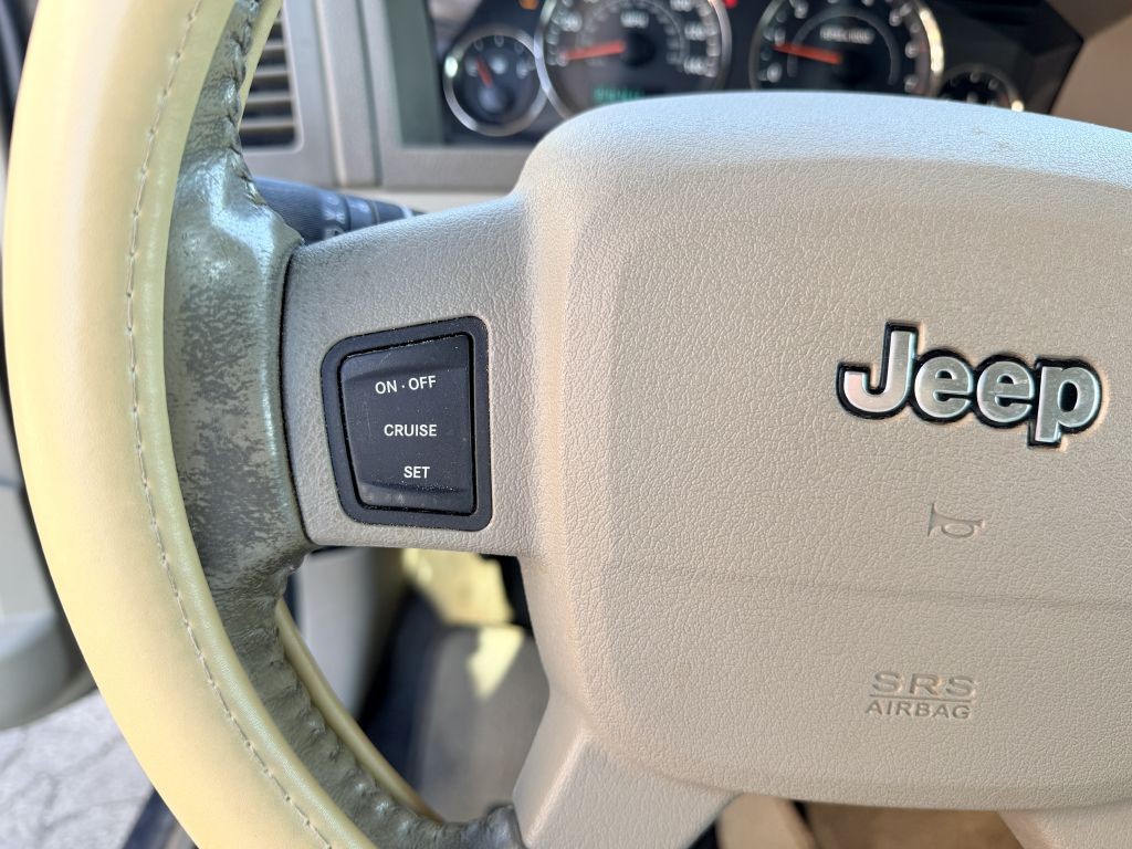 2006 Jeep Grand Cherokee Image 12