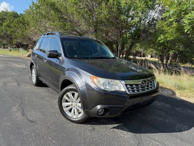 2012 Subaru Forester Image 2