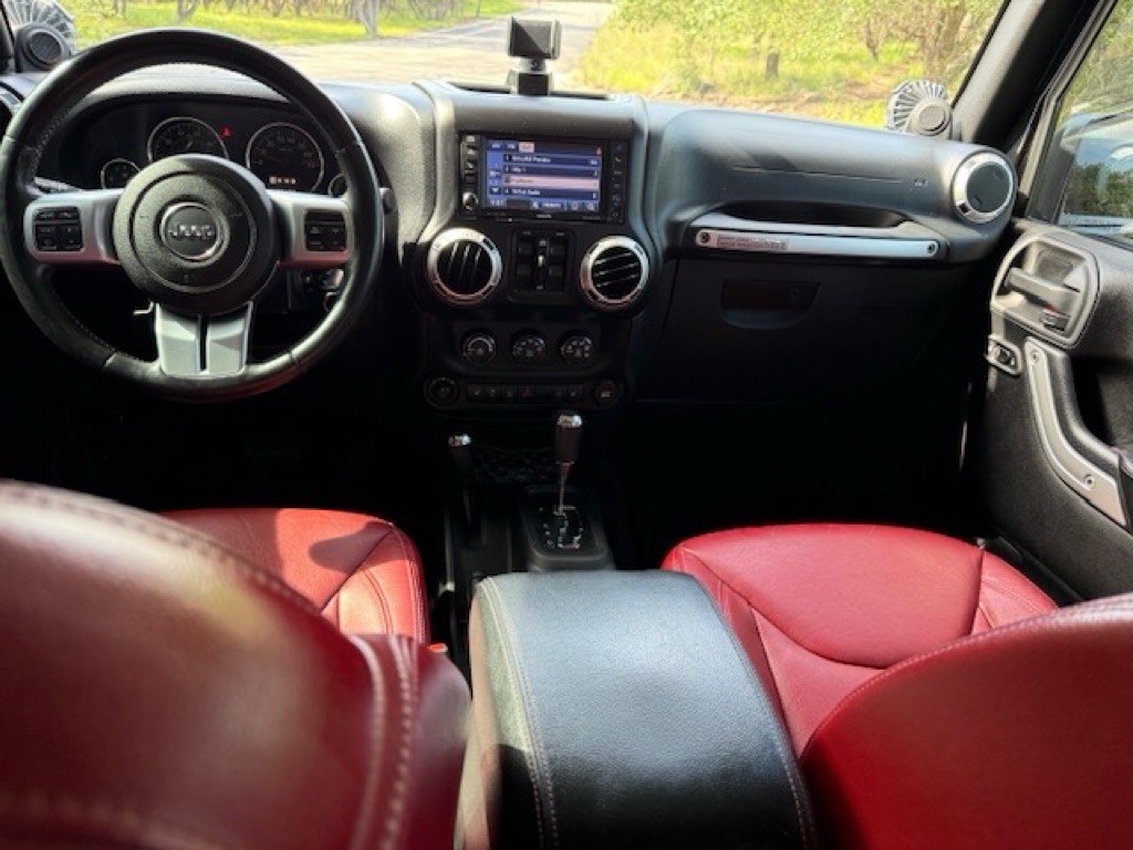 2013 Jeep Wrangler Unlimited Image 42