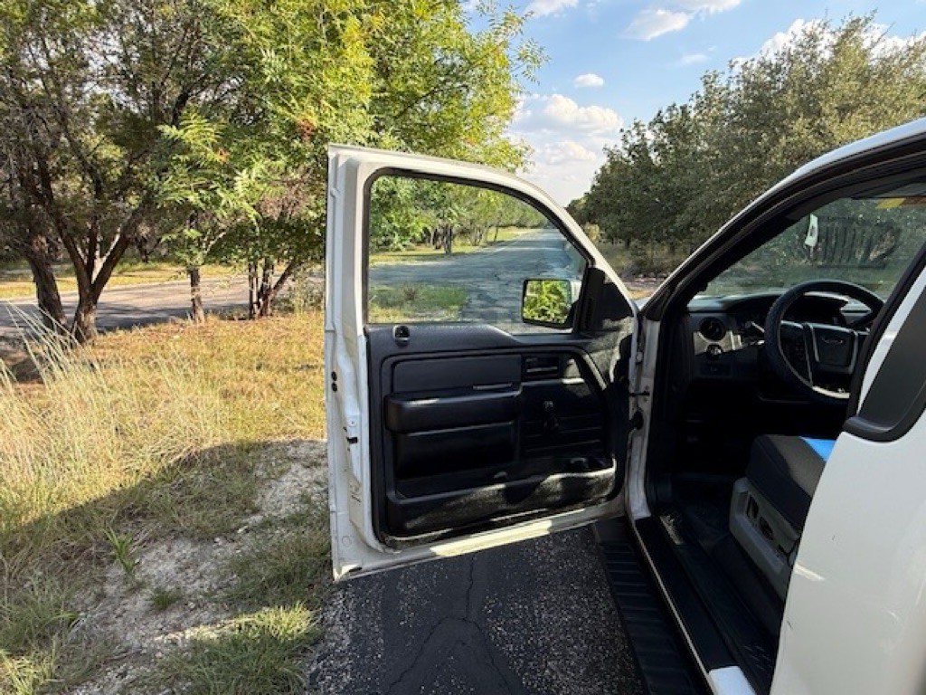 2013 Ford F-150 Image 24