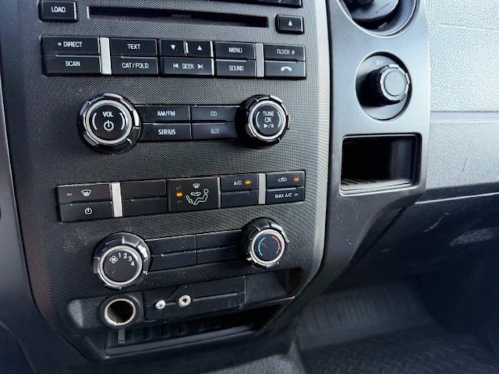 2013 Ford F-150 Image 32