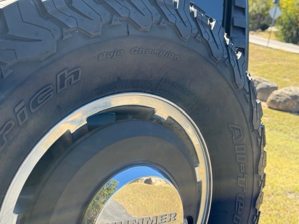 2005 HUMMER H2 Image 8