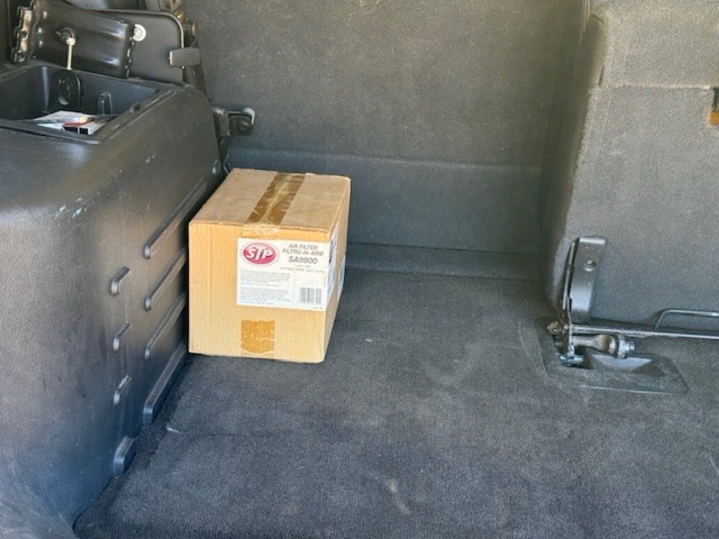 2005 HUMMER H2 Image 13